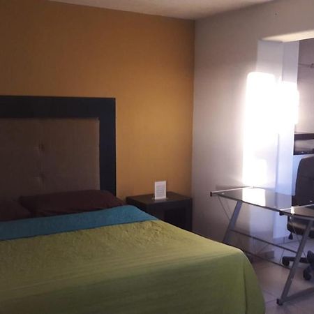 Hotel Flores Guamuchil 외부 사진