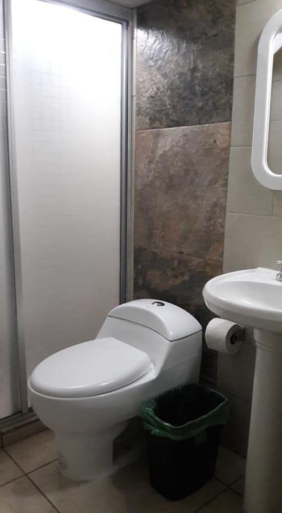 Hotel Flores Guamuchil 외부 사진